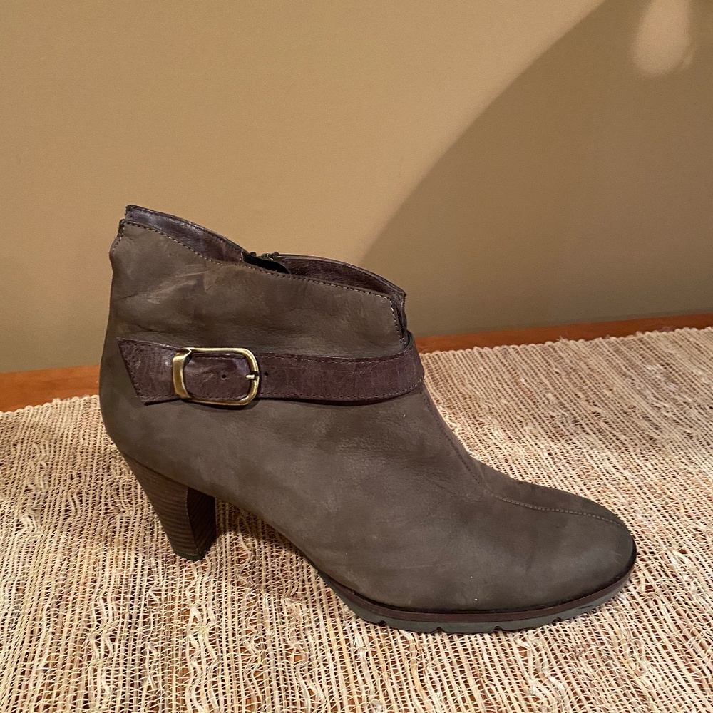 Paul Green Karla boots